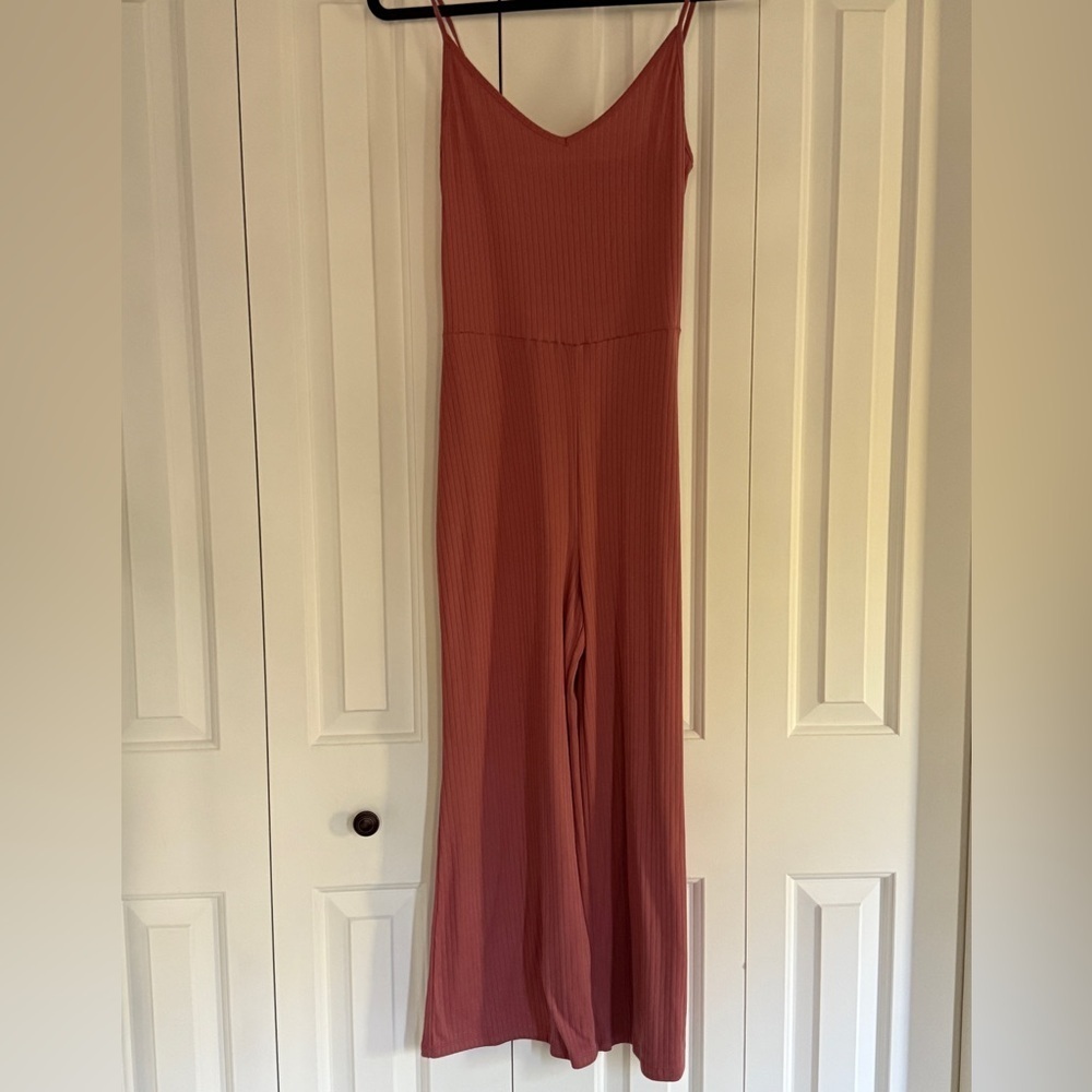RD Style Sleeveless Pink Ribbed One-Piece Wide Leg Jumpsuit Cropped Sz Medium
